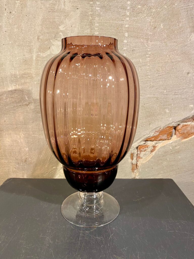 Hoge coupe aubergine