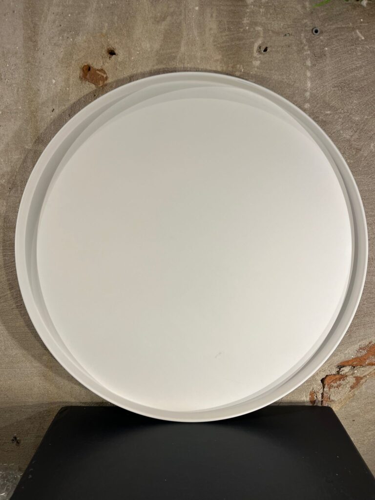 Plateau wit