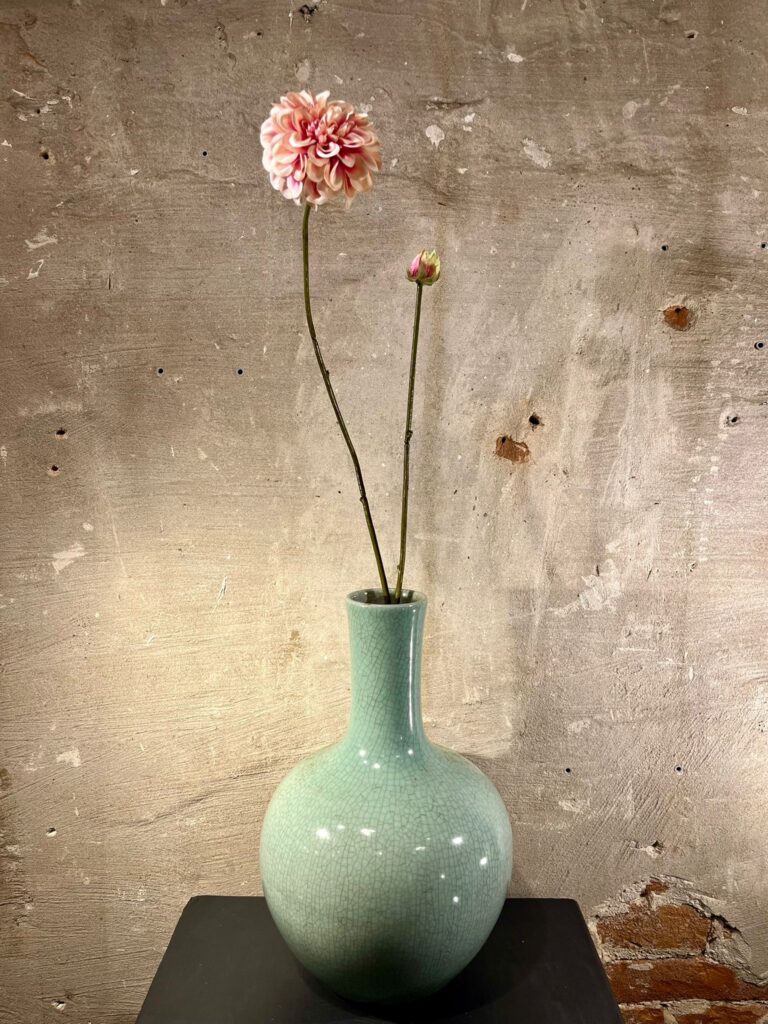 Zijden dahlia tak roze
