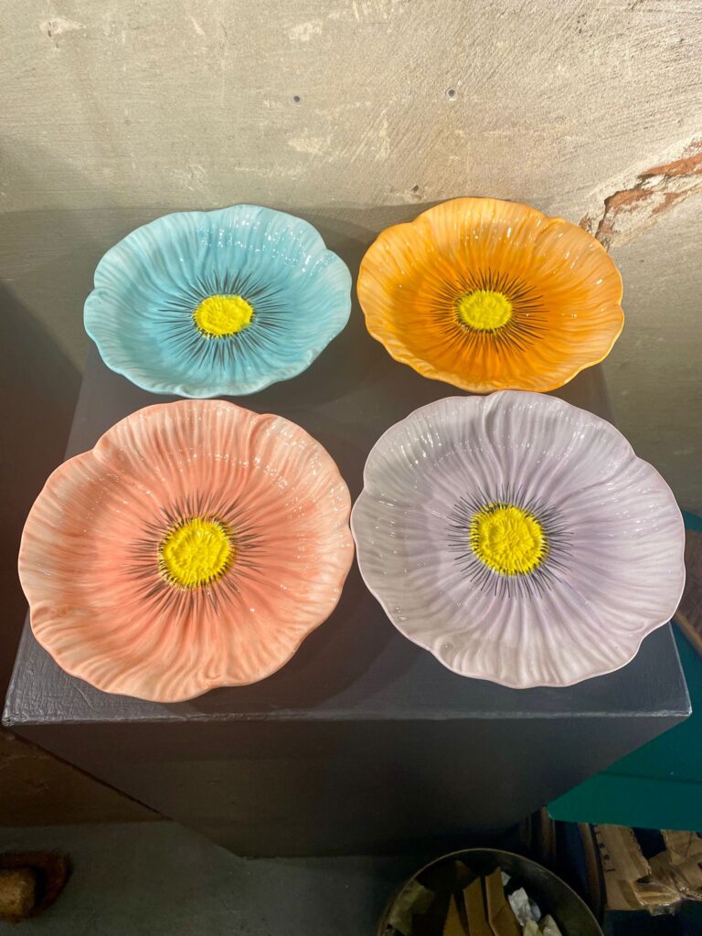 set van 4 poppy bordjes 4 mix kleuren